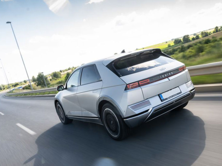 model Hyundai IONIQ 5