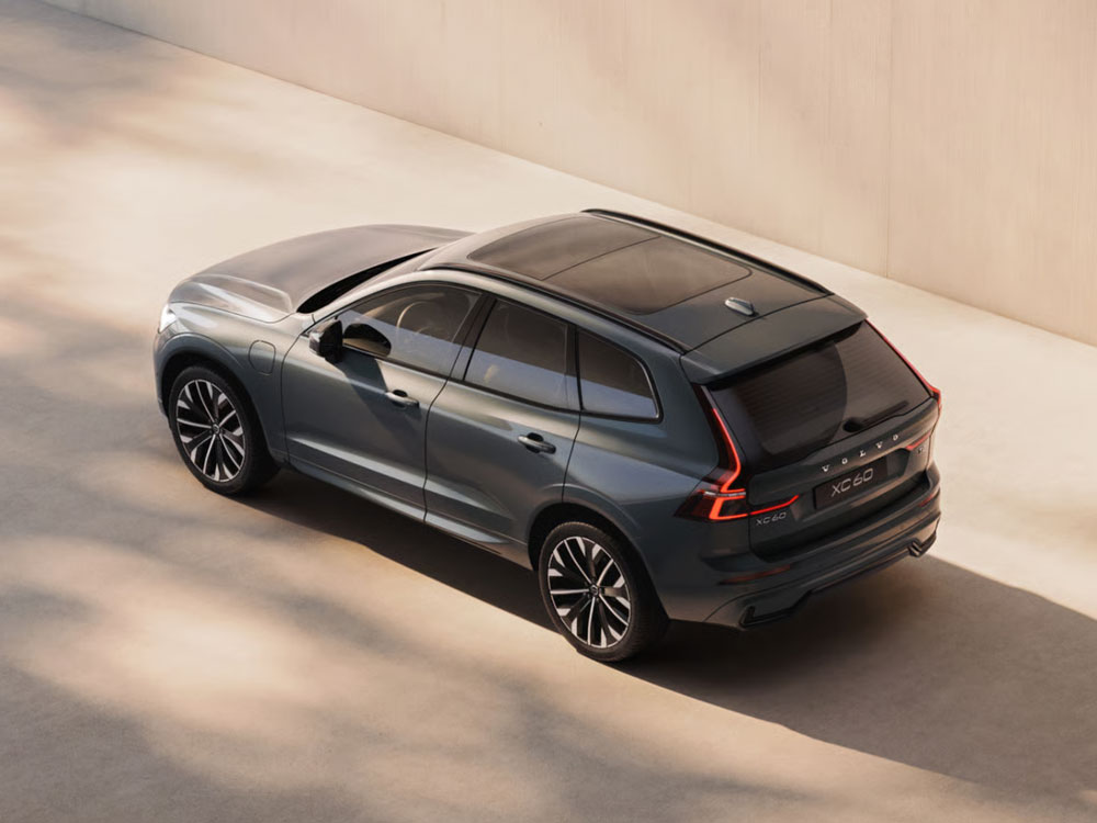 model volvo XC60 hybrid