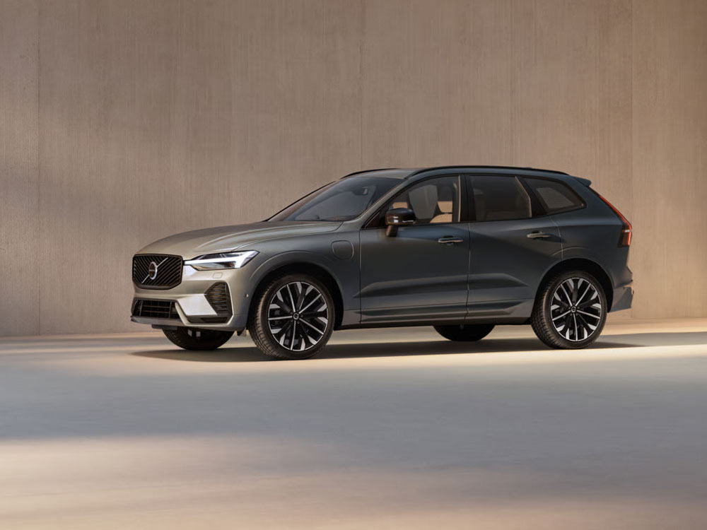 model volvo XC60 hybrid